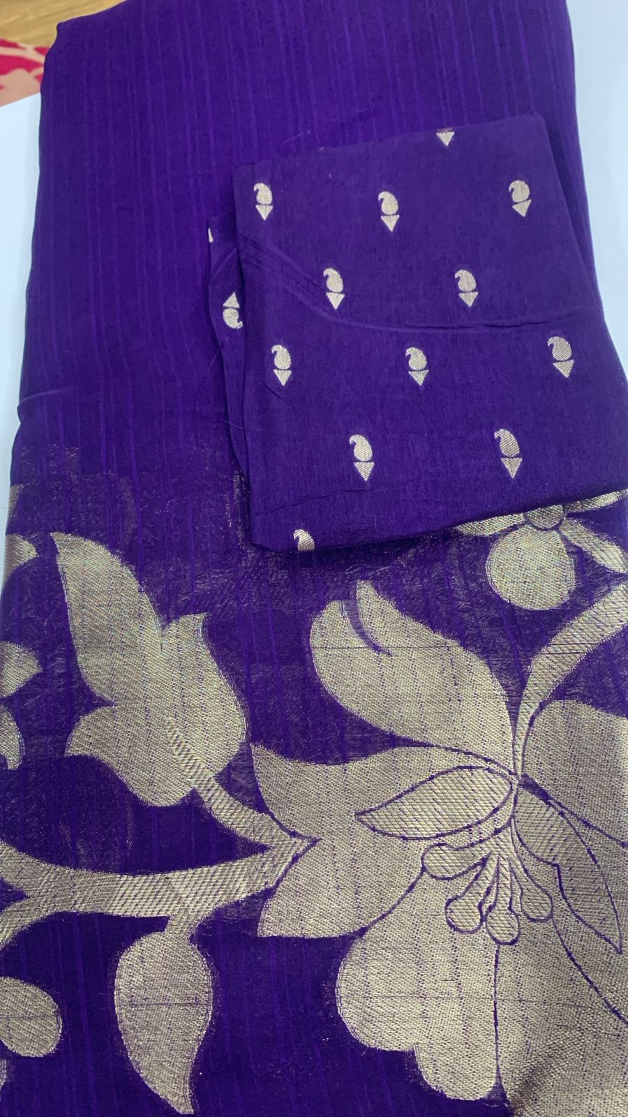 Tussar Kora Lenin Jamdani Sarees