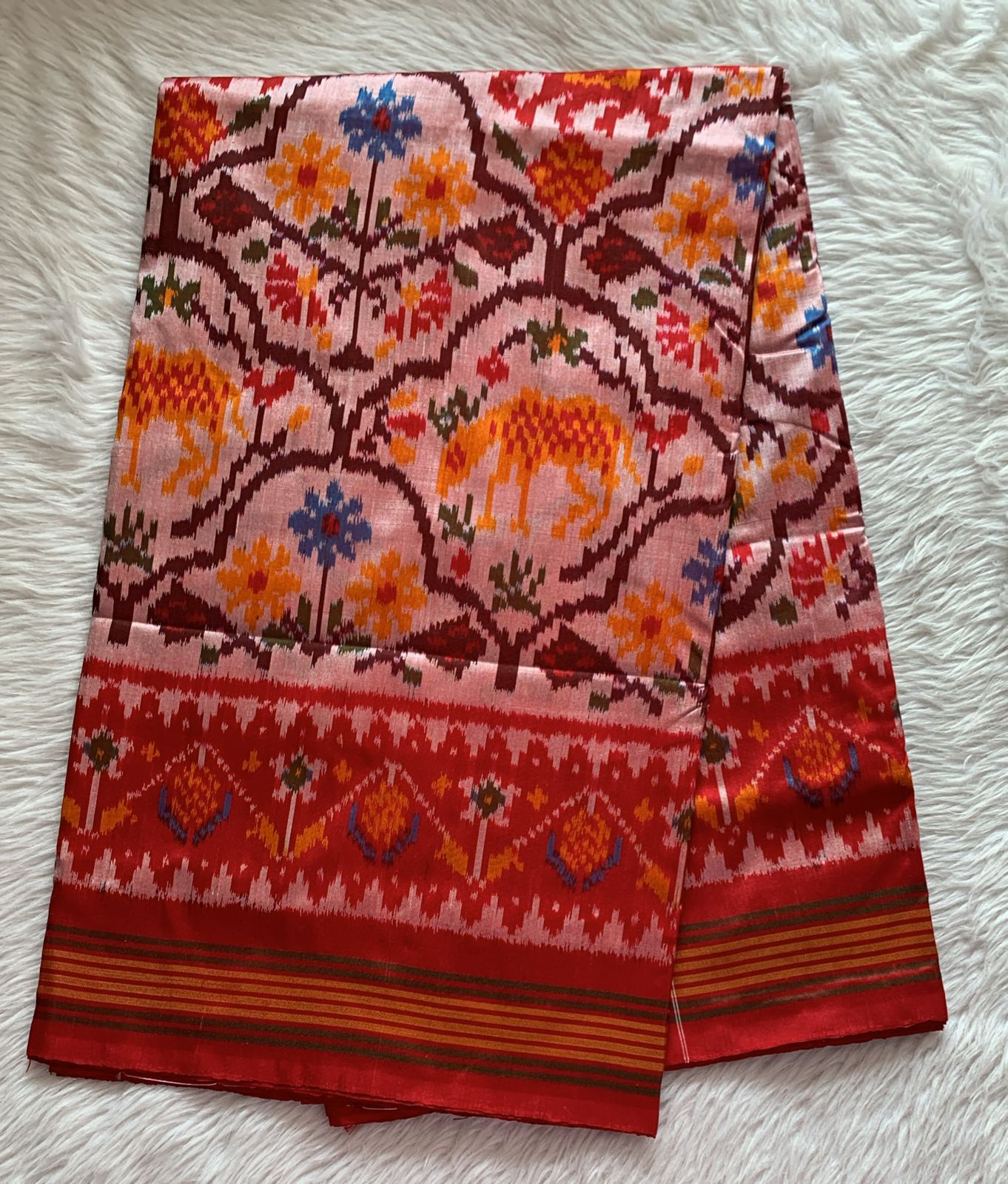 Rajkot Patola inspired Ikkat Pattu Saree
