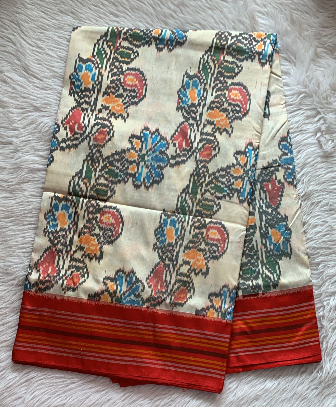 Rajkot Patola inspired Ikkat Pattu Saree